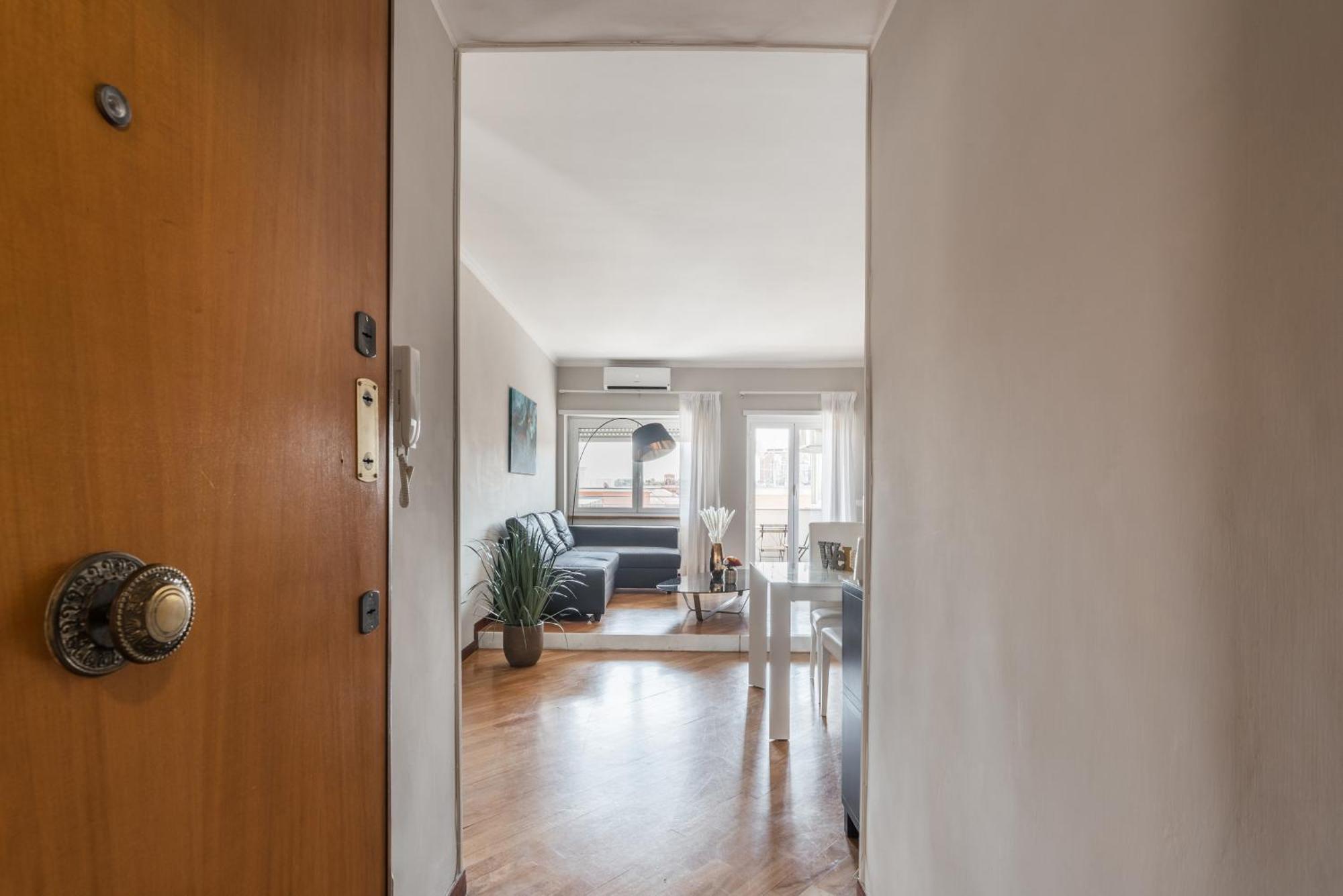 Apartamento Elegant Hideaway Steps From St Peter *