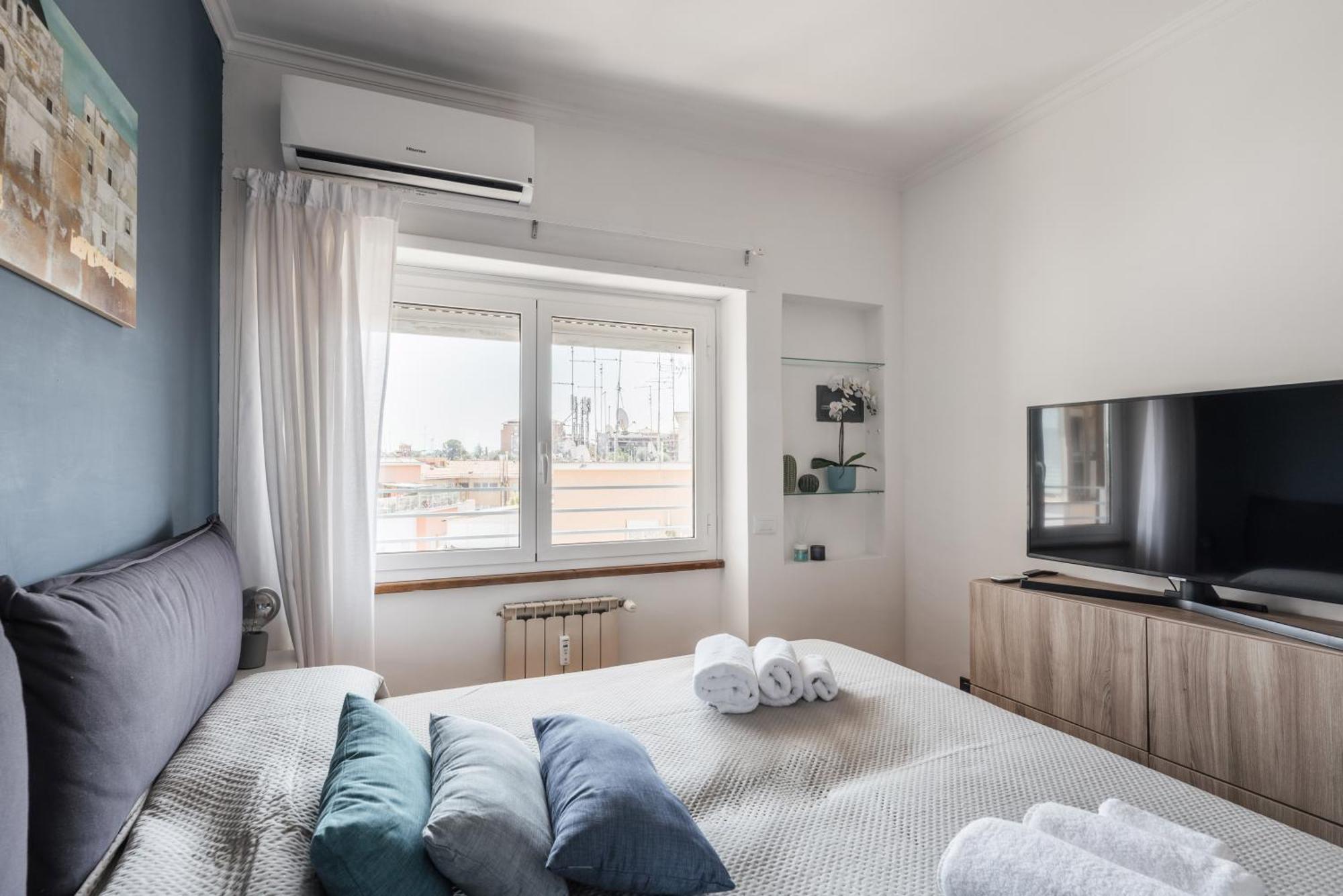 Elegant Hideaway Steps From St Peter *