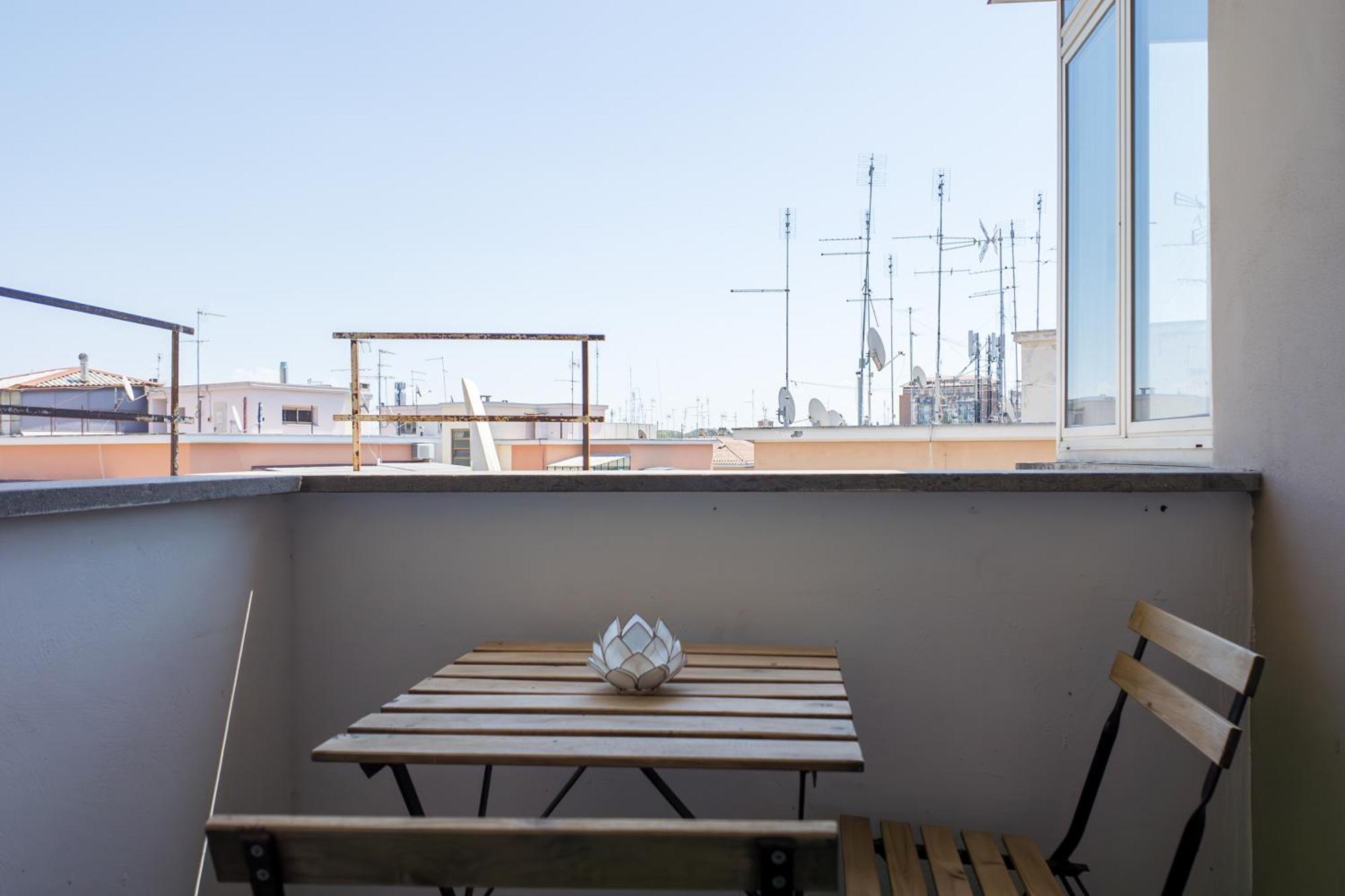Apartamento Elegant Hideaway Steps From St Peter Roma